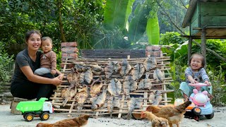 Giant fish harvesting process - make smoked fish to eat with your children